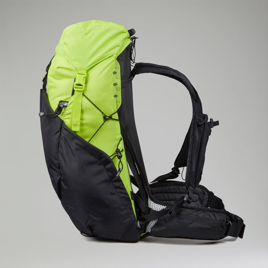 unisex freeflow 30l pack - amarillonegro berghaus