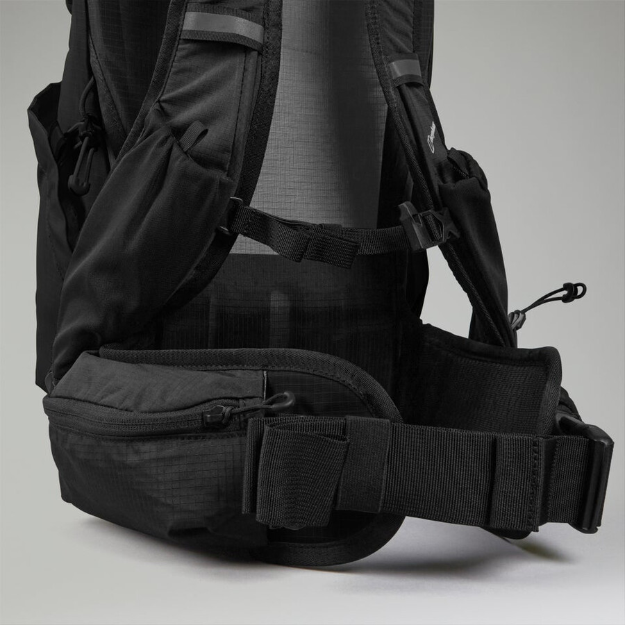 los hombres de la remota caminata m23 mochila - negro berghaus