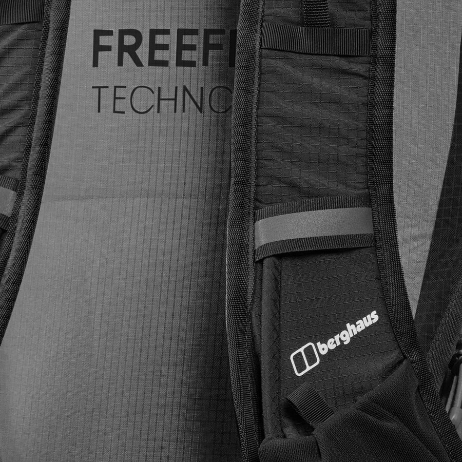 los hombres de la remota caminata m23 mochila - negro berghaus