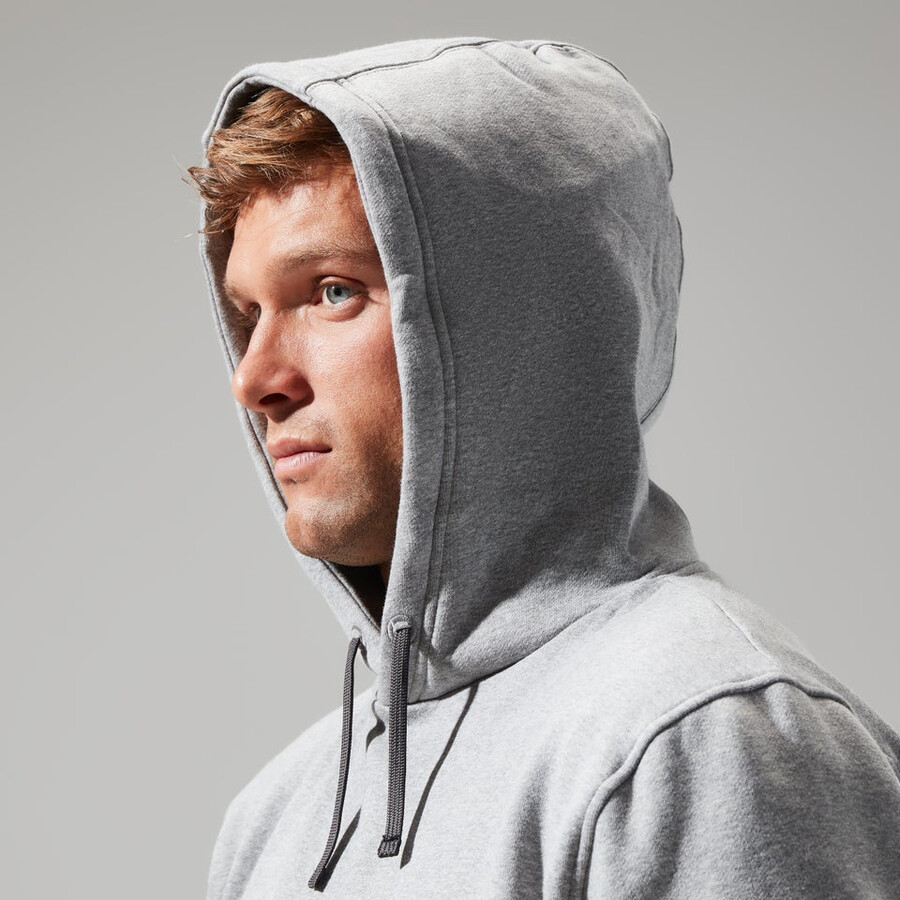 los hombres con capucha logo gris oscuro berghaus
