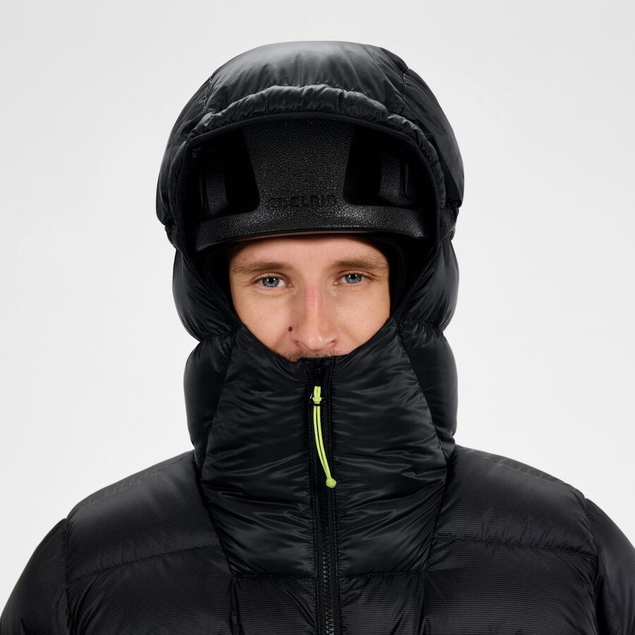 los hombres del mtn areté ultra abajo con capucha - negro berghaus