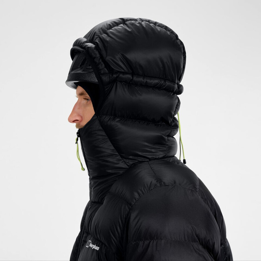los hombres del mtn areté ultra abajo con capucha - negro berghaus