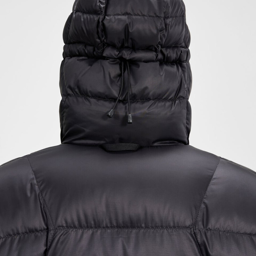 los hombres del explorador de abajo chaqueta - negro berghaus