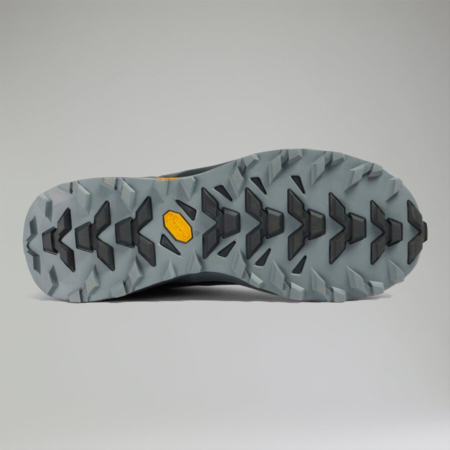 los hombres del sendero activa de gore-tex zapatos - negrogris oscuro berghaus