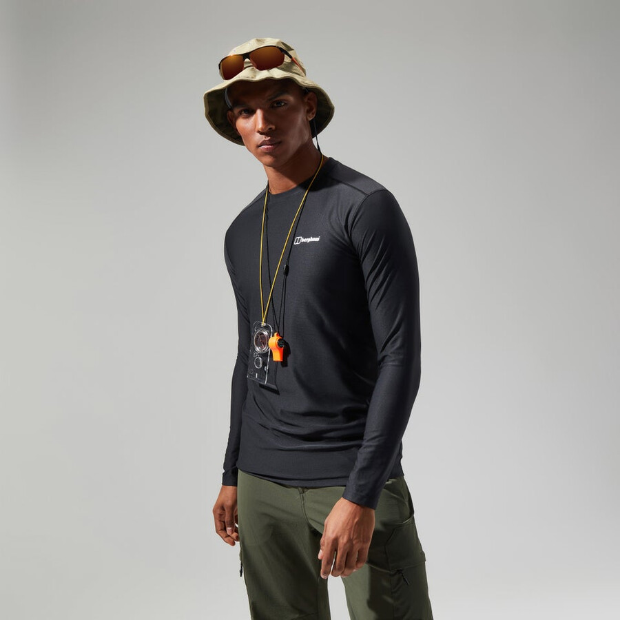 los hombres 247 tech camiseta de manga larga de la tripulación - negro berghaus