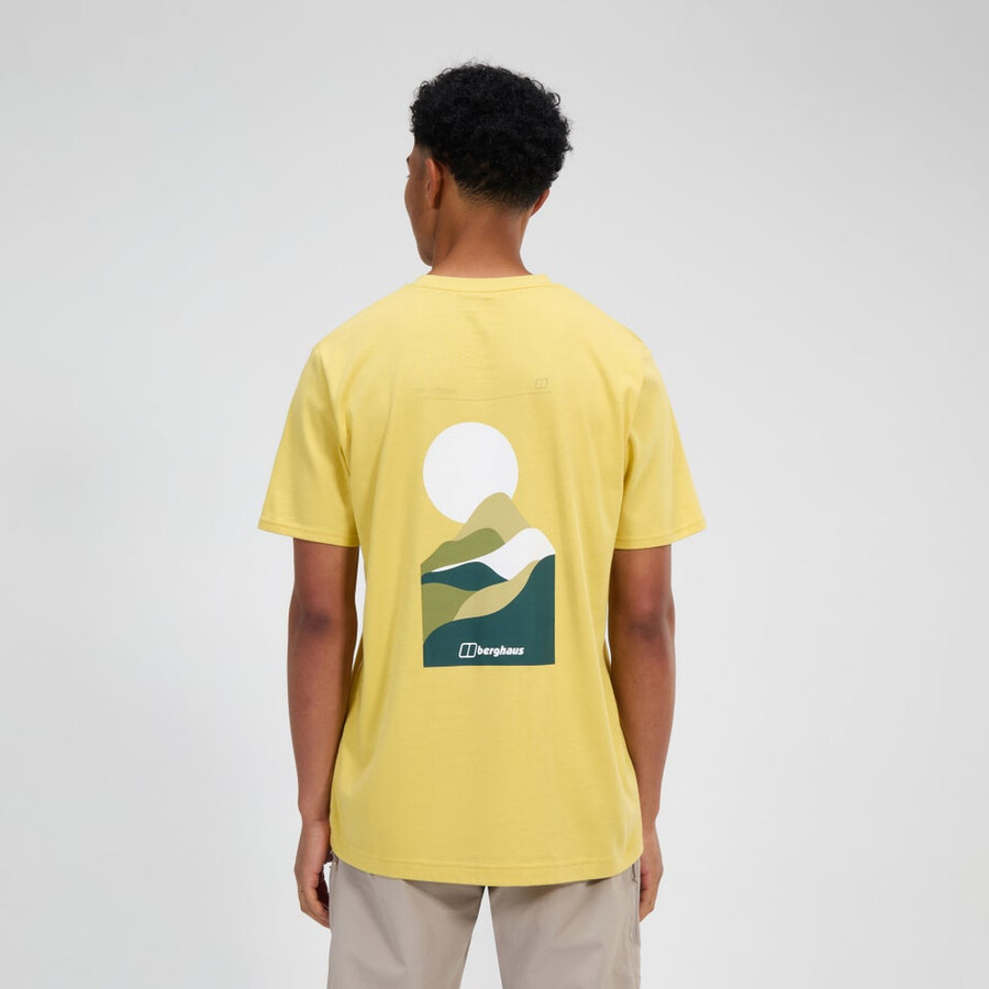 los hombres de las colinas de los picos de camiseta de manga corta - amarillo berghaus