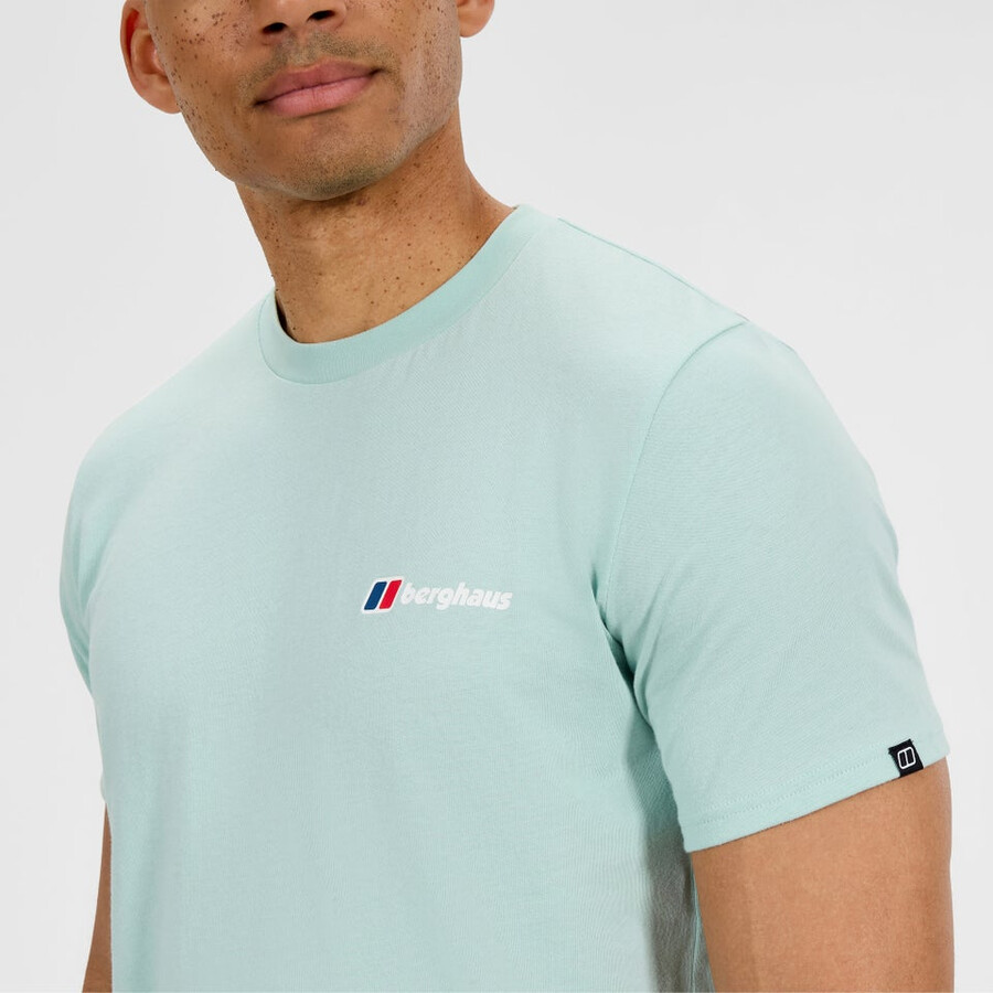 los hombres de la clase logo tee - verde berghaus