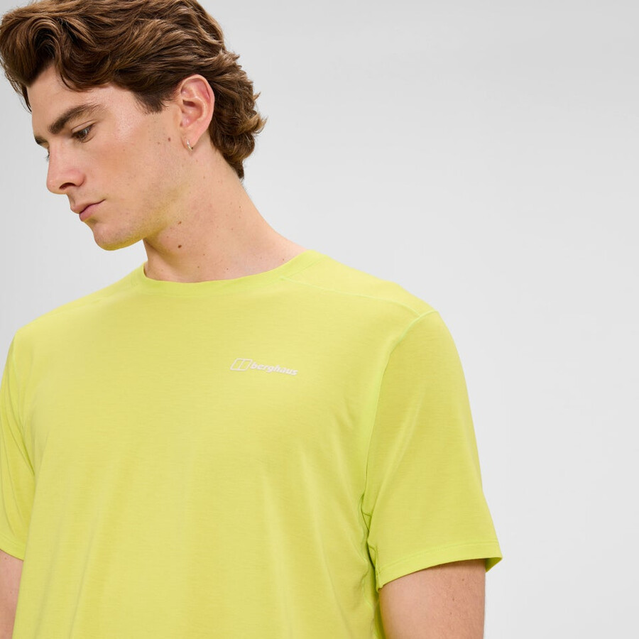 los hombres del delta mangas cortas tech tee - amarillo berghaus