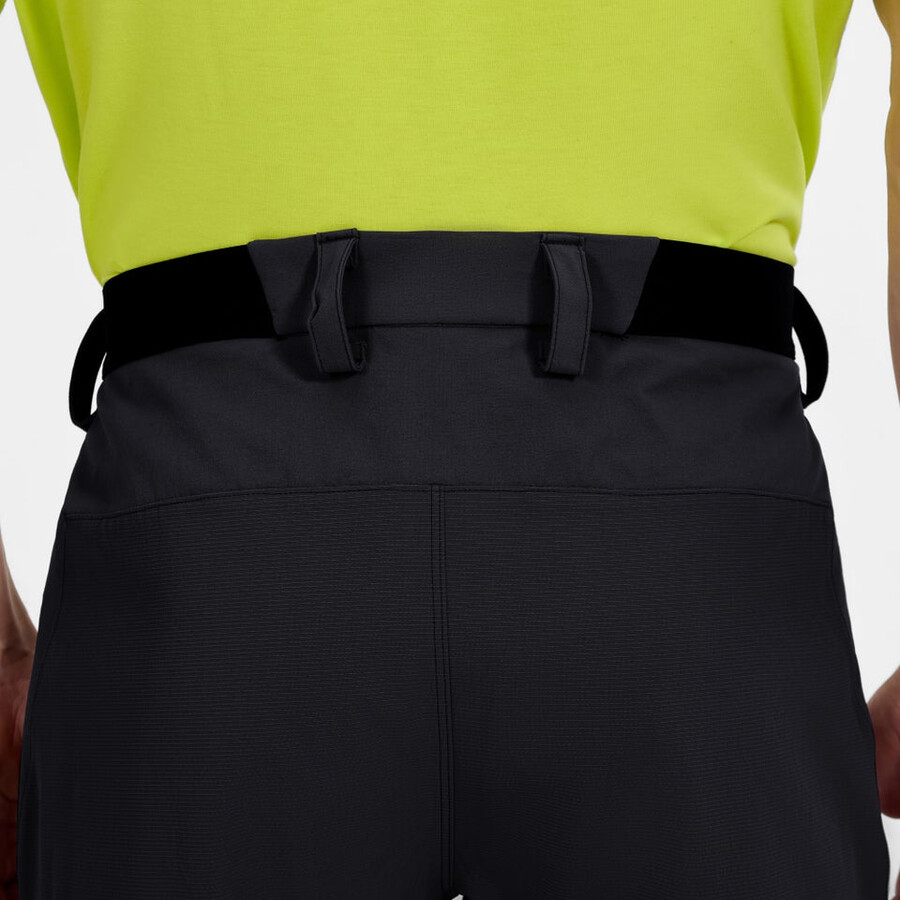 los hombres del mtn guía alpino pantalón negro berghaus