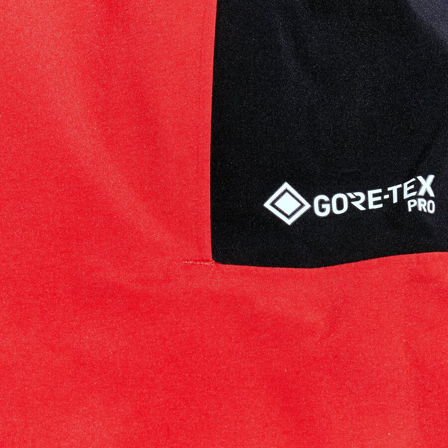 los hombres del mtn guía de gore-tex pro de la chaqueta - rojonegro berghaus