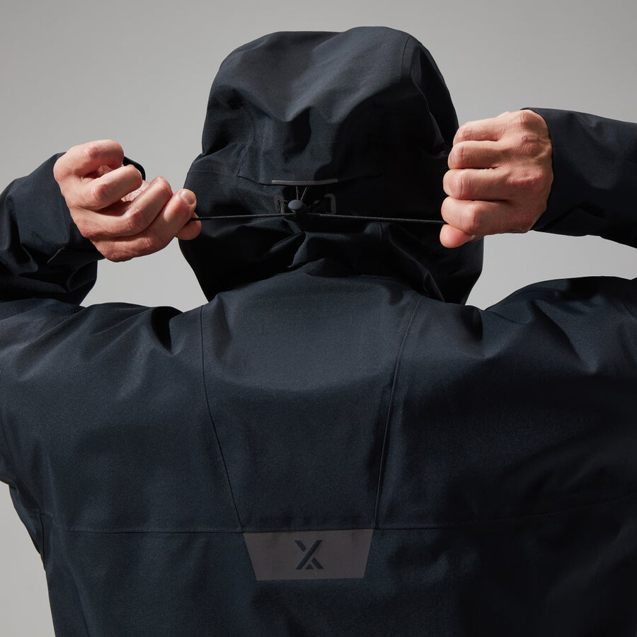 los hombres del mtn buscador de la chaqueta de gore-tex - negro berghaus