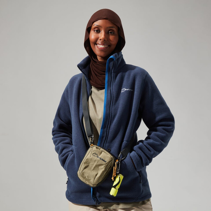 las mujeres del prisma de polartec interactivo de la chaqueta - azul oscuro berghaus