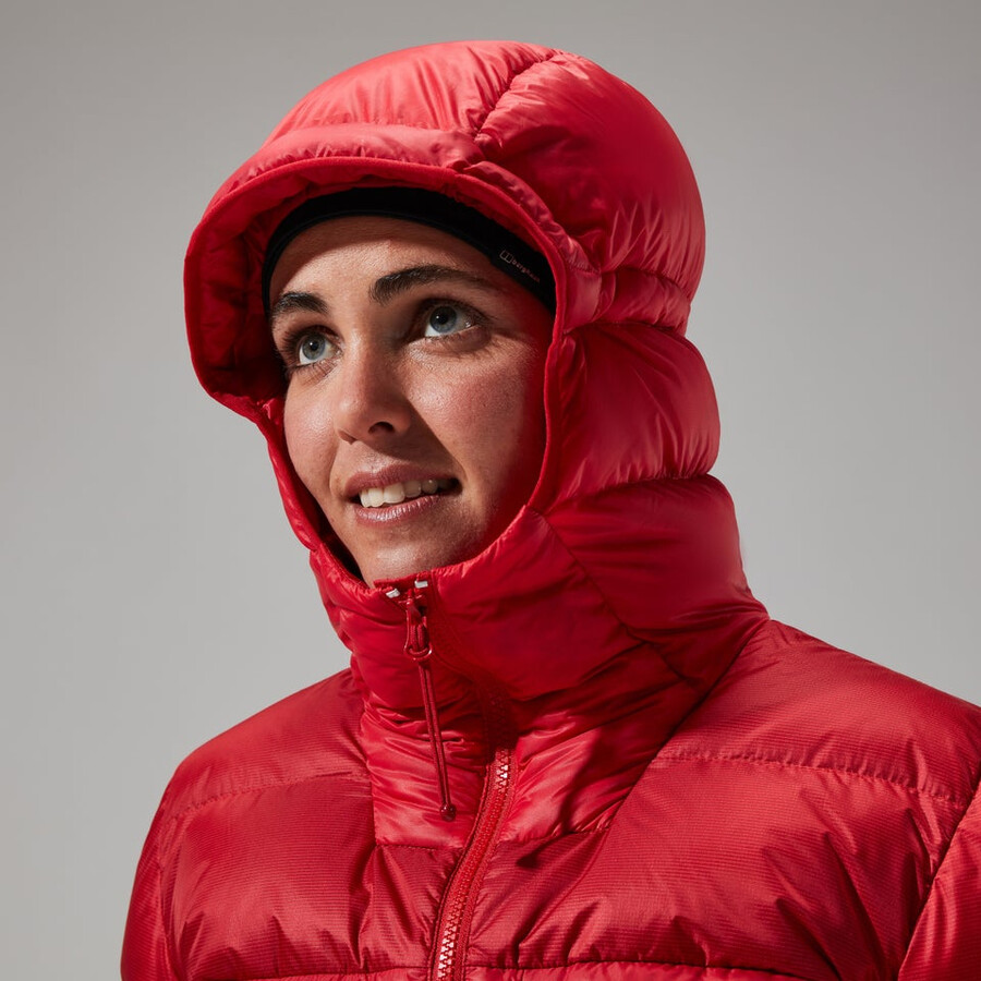 las mujeres del mtn areté ultra abajo con capucha - rojo berghaus