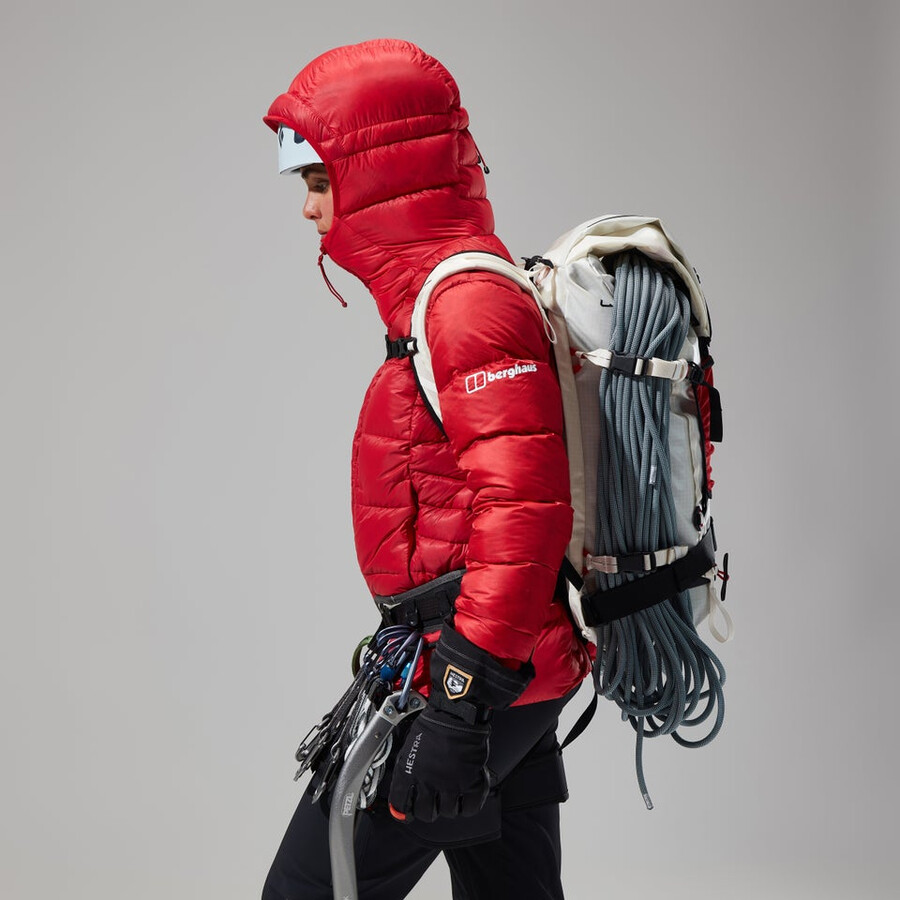 las mujeres del mtn areté ultra abajo con capucha - rojo berghaus