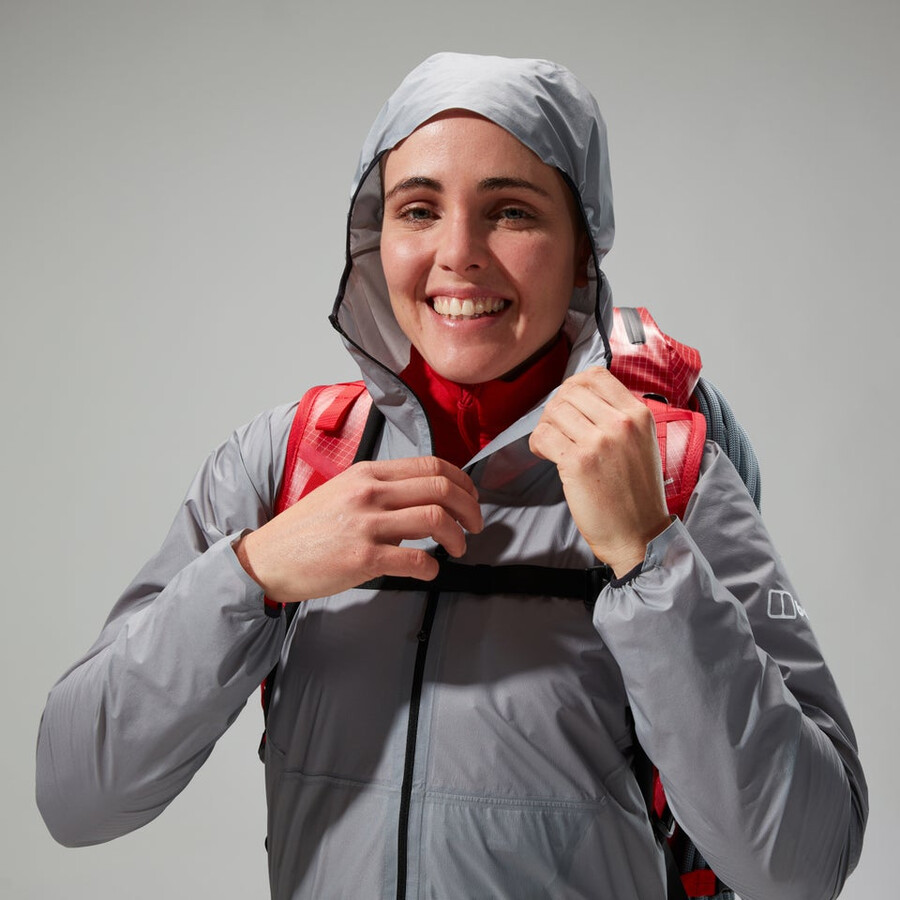 las mujeres del mtn guía de hyper lt chaqueta gris berghaus