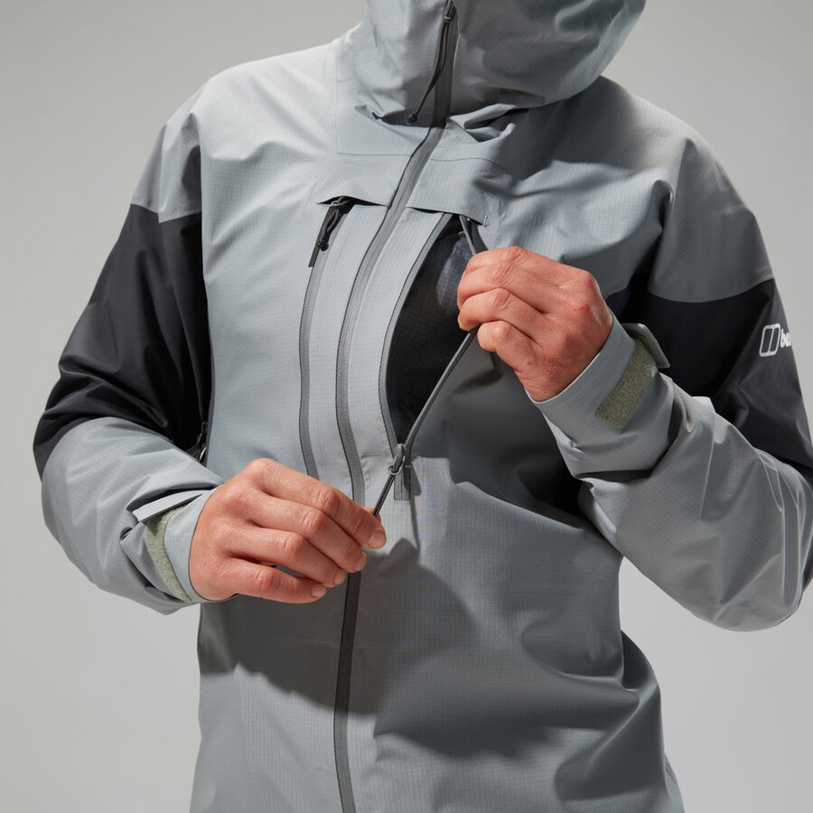 las mujeres del mtn guide alpine pro chaqueta de gore-tex - gris berghaus