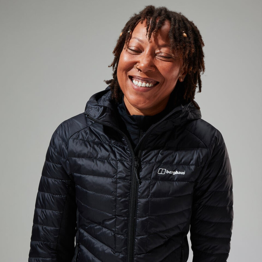 la mujer de tefra 2.0 con capucha chaqueta de aislamiento negro berghaus