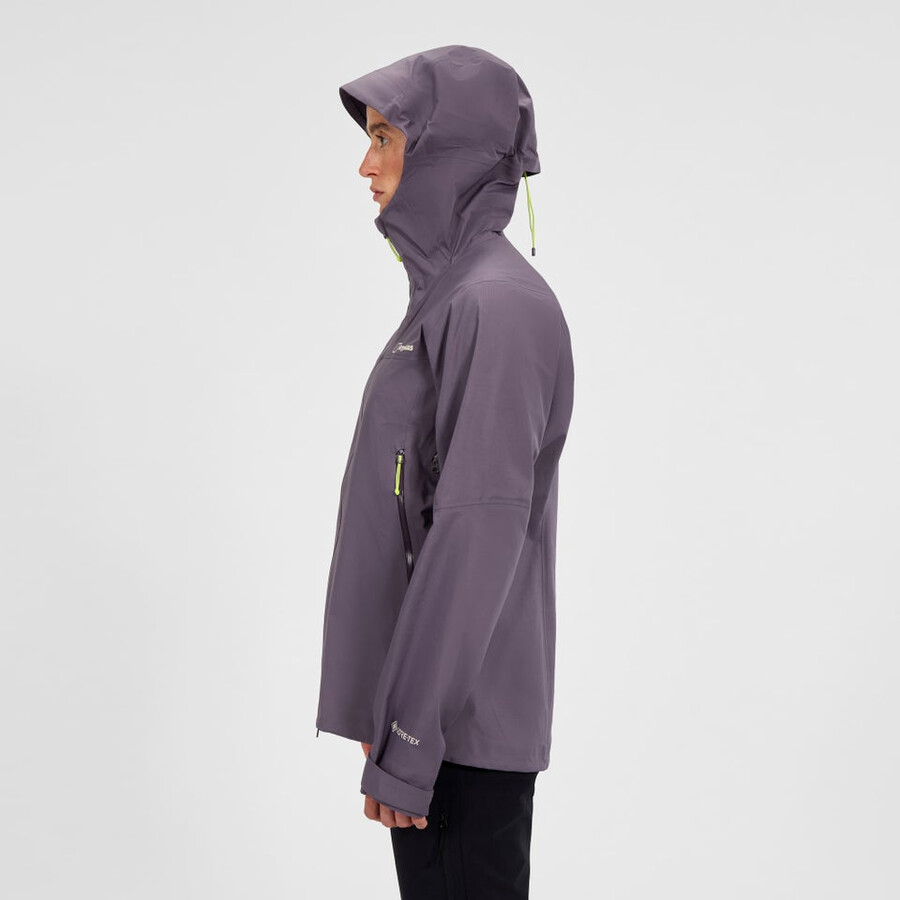 cumbre de mujeres buscador de la chaqueta de gore-tex - púrpura berghaus