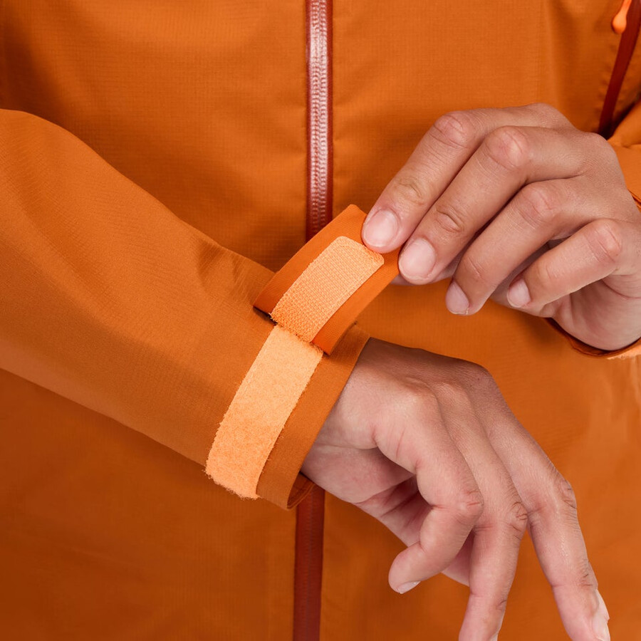cumbre de mujeres buscador de la chaqueta de gore-tex - naranja berghaus