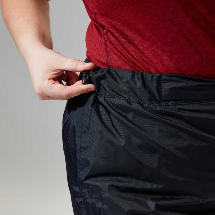 las mujeres del diluvio 2.0 pantalón negro berghaus