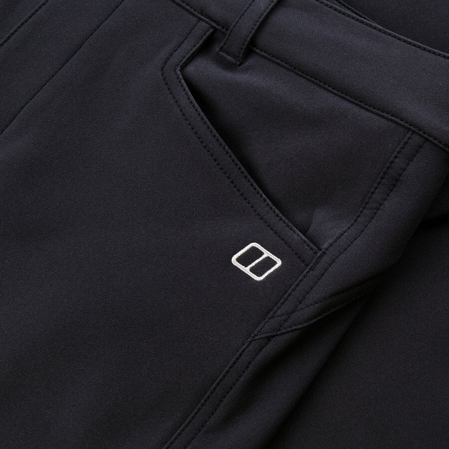 las mujeres cotidiana del flaco stretch pant negro berghaus