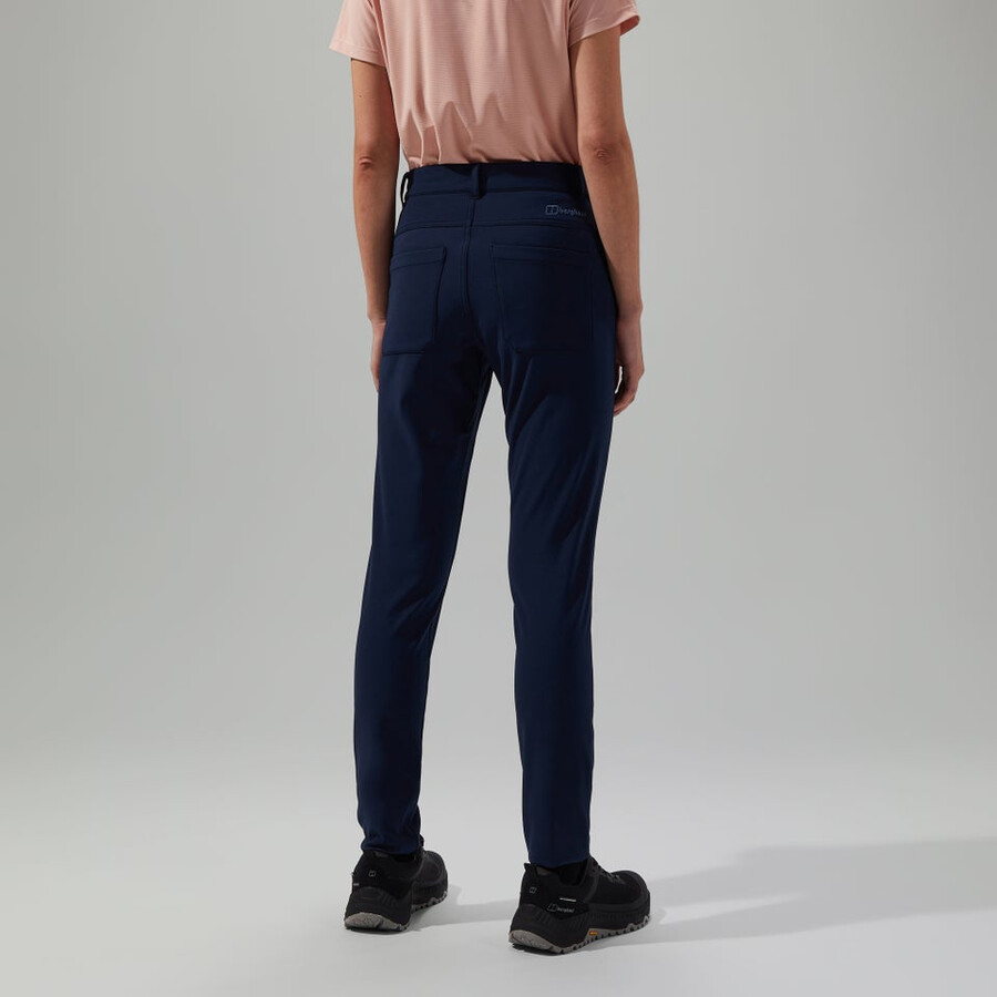 las mujeres cotidiana del flaco tramo pantalón azul berghaus