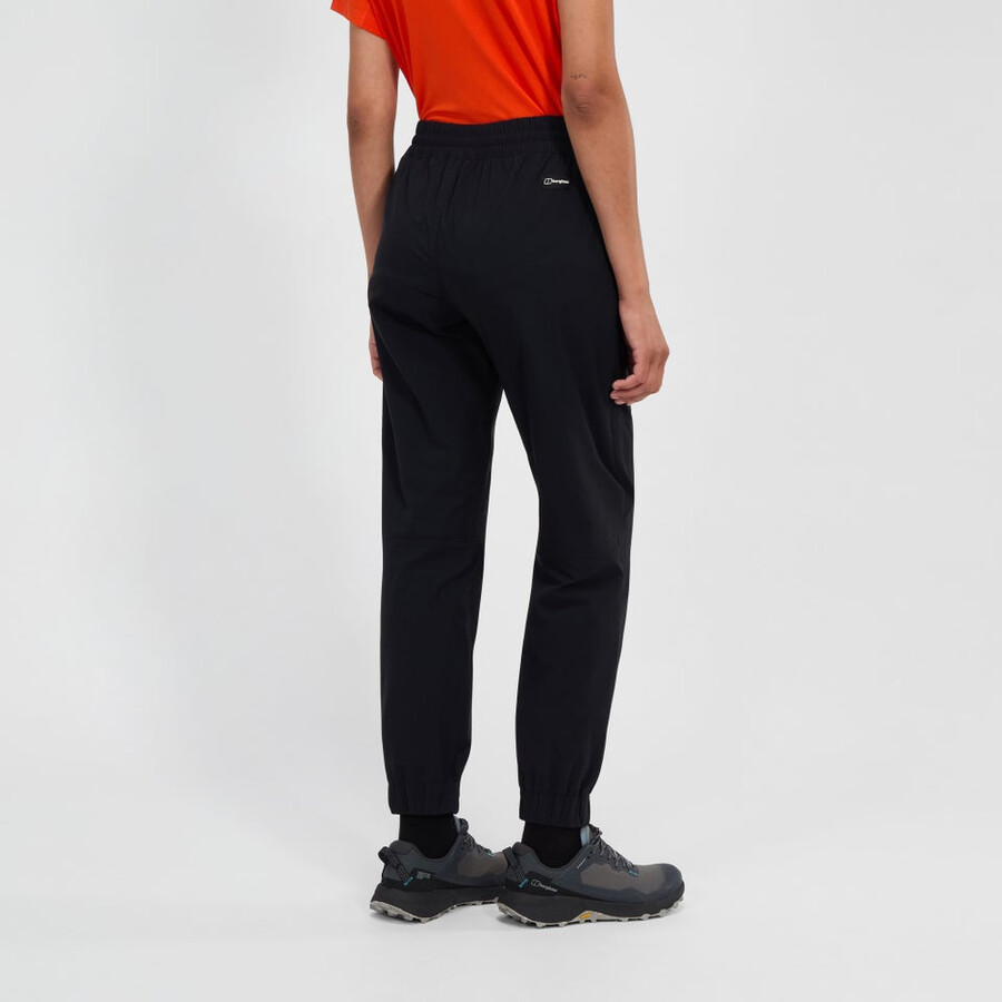 las mujeres del explorador de pantalón negro berghaus