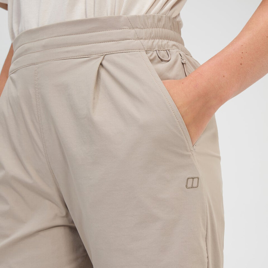 las mujeres del explorador de pantalón gris berghaus