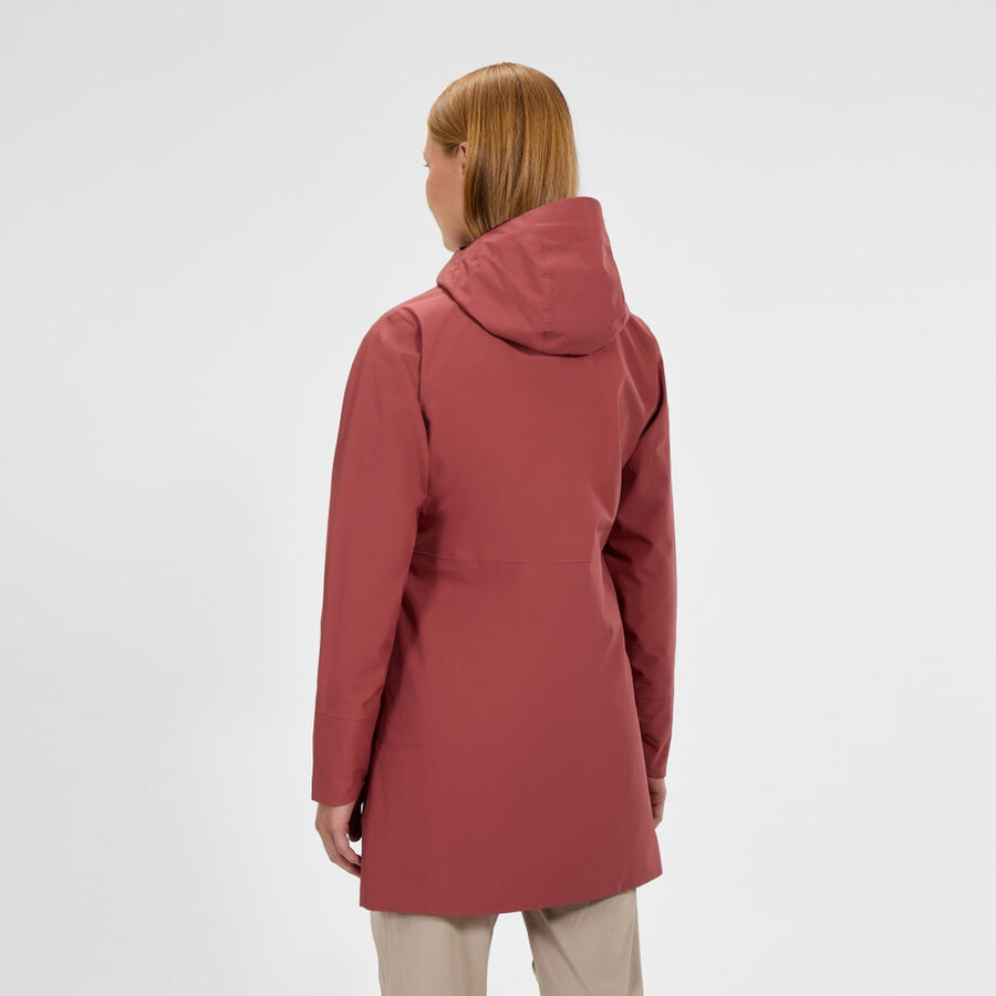 la mujer omeara larga chaqueta impermeable - rojo berghaus