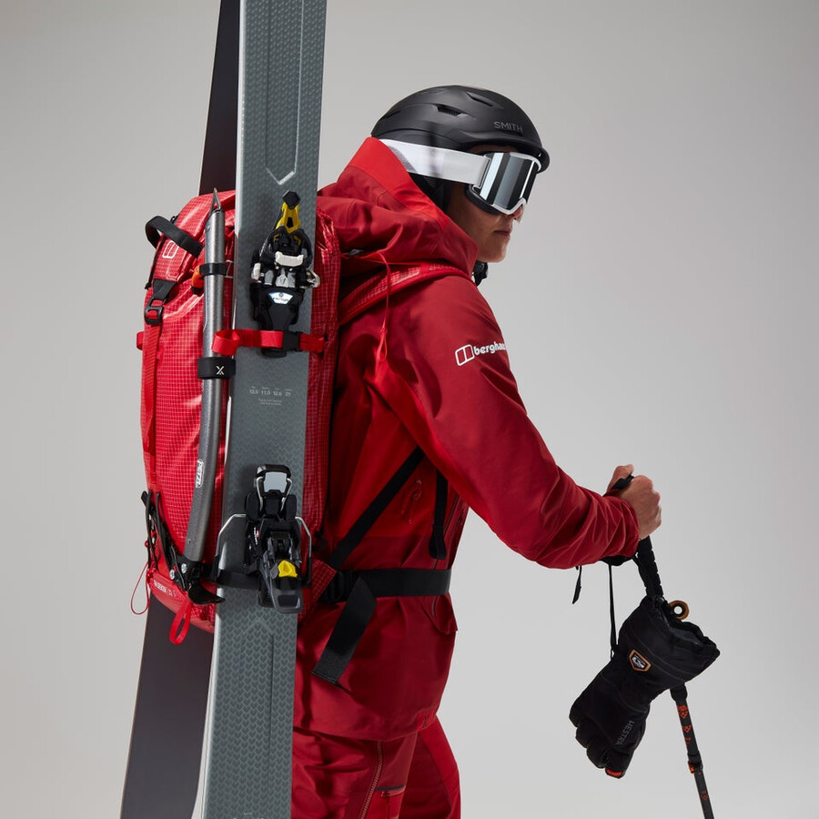 las mujeres del mtn areté descender chaqueta de gore-tex - rojo berghaus