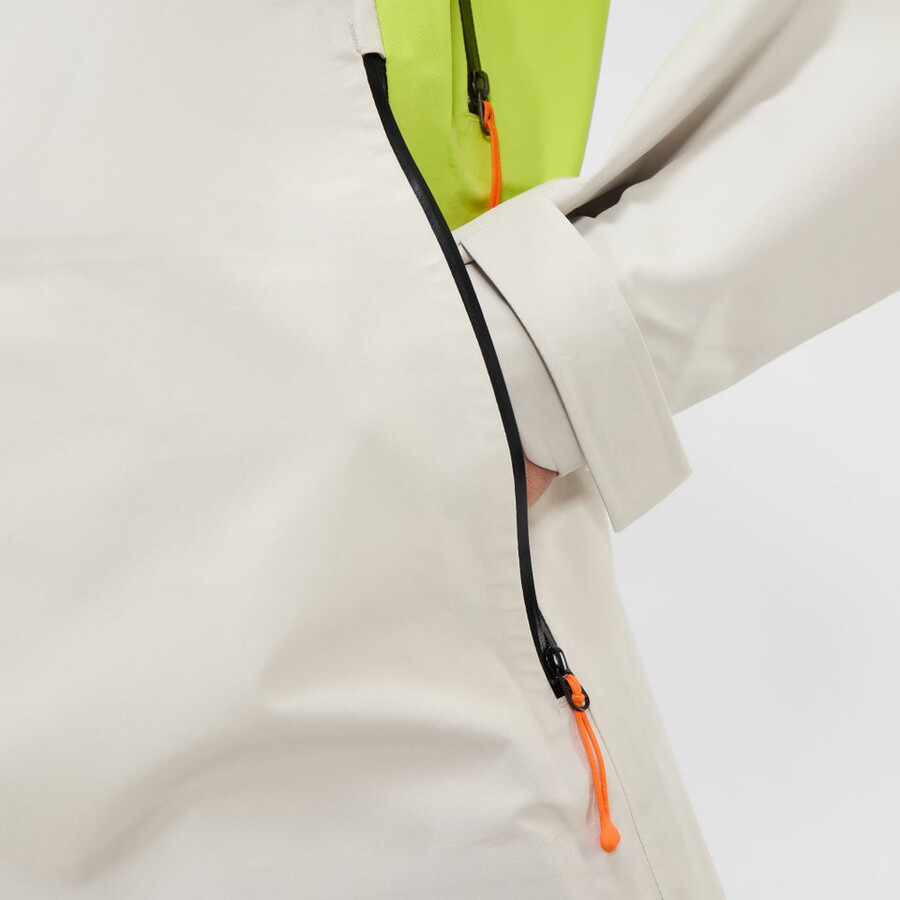 la mujer ridge-buscador de gore-tex impermeable chaqueta grisamarillo berghaus